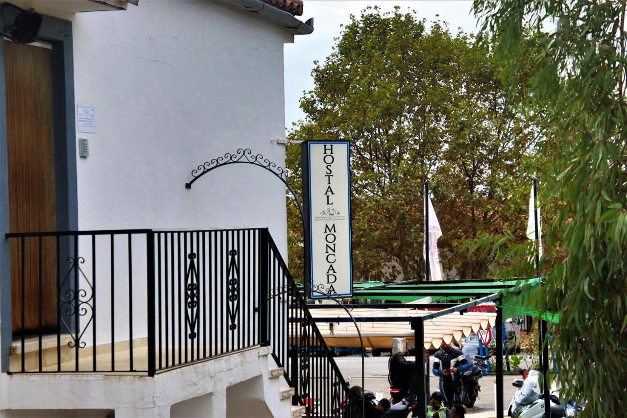 Hostal Moncada 가우신 외부 사진