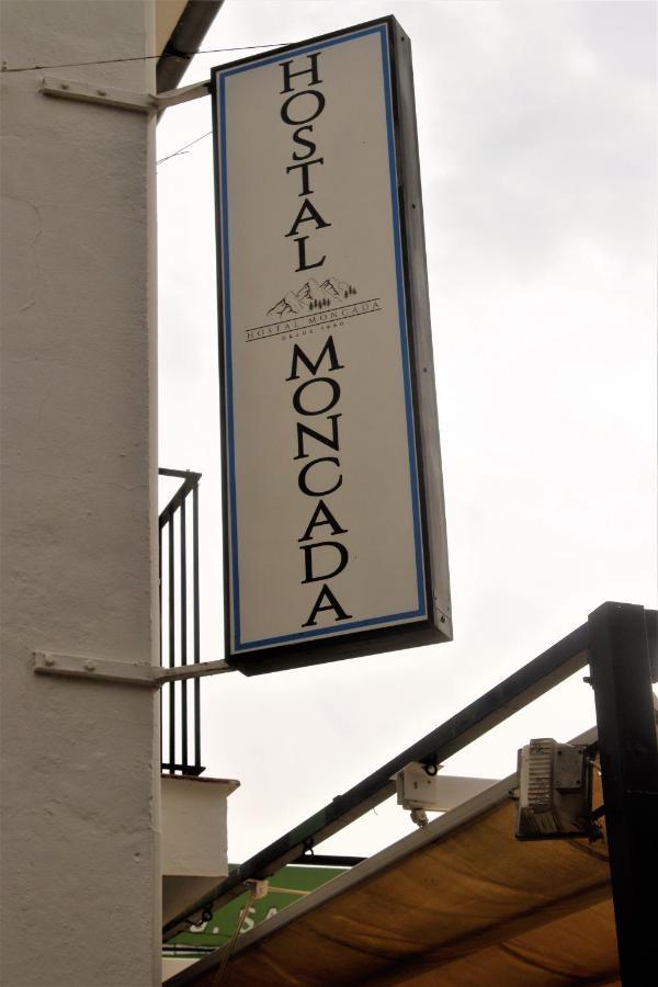 Hostal Moncada 가우신 외부 사진