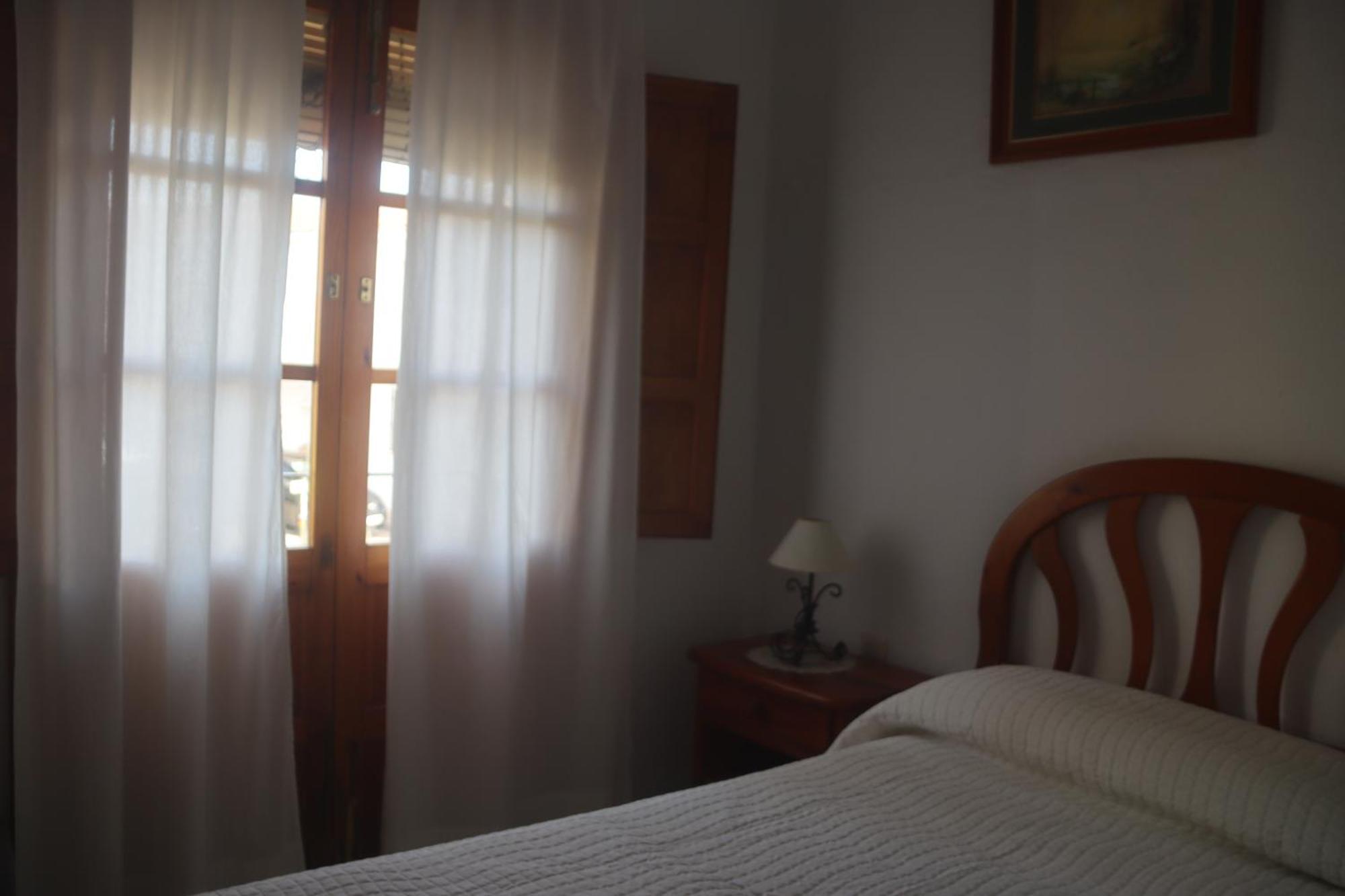 Hostal Moncada 가우신 외부 사진